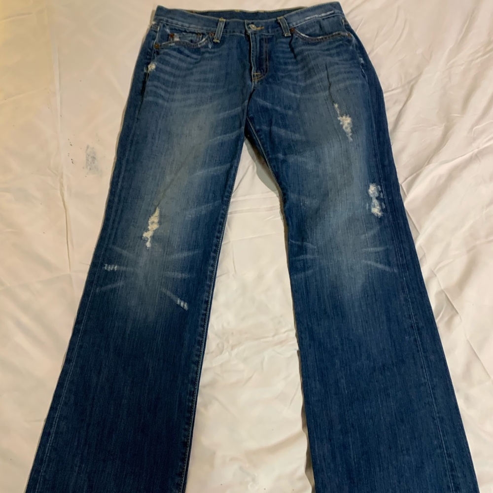 Lucky Brand size 10, womens short inseam in great condition